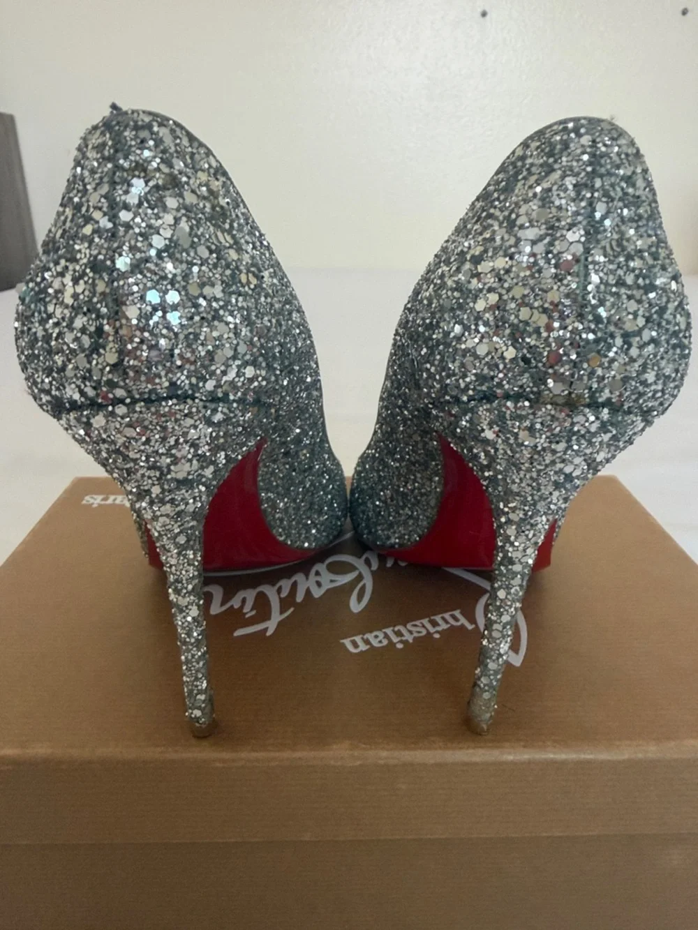 Christian Louboutin Silver Glitter Round-Toe Pumps - Picture 5 of 10
